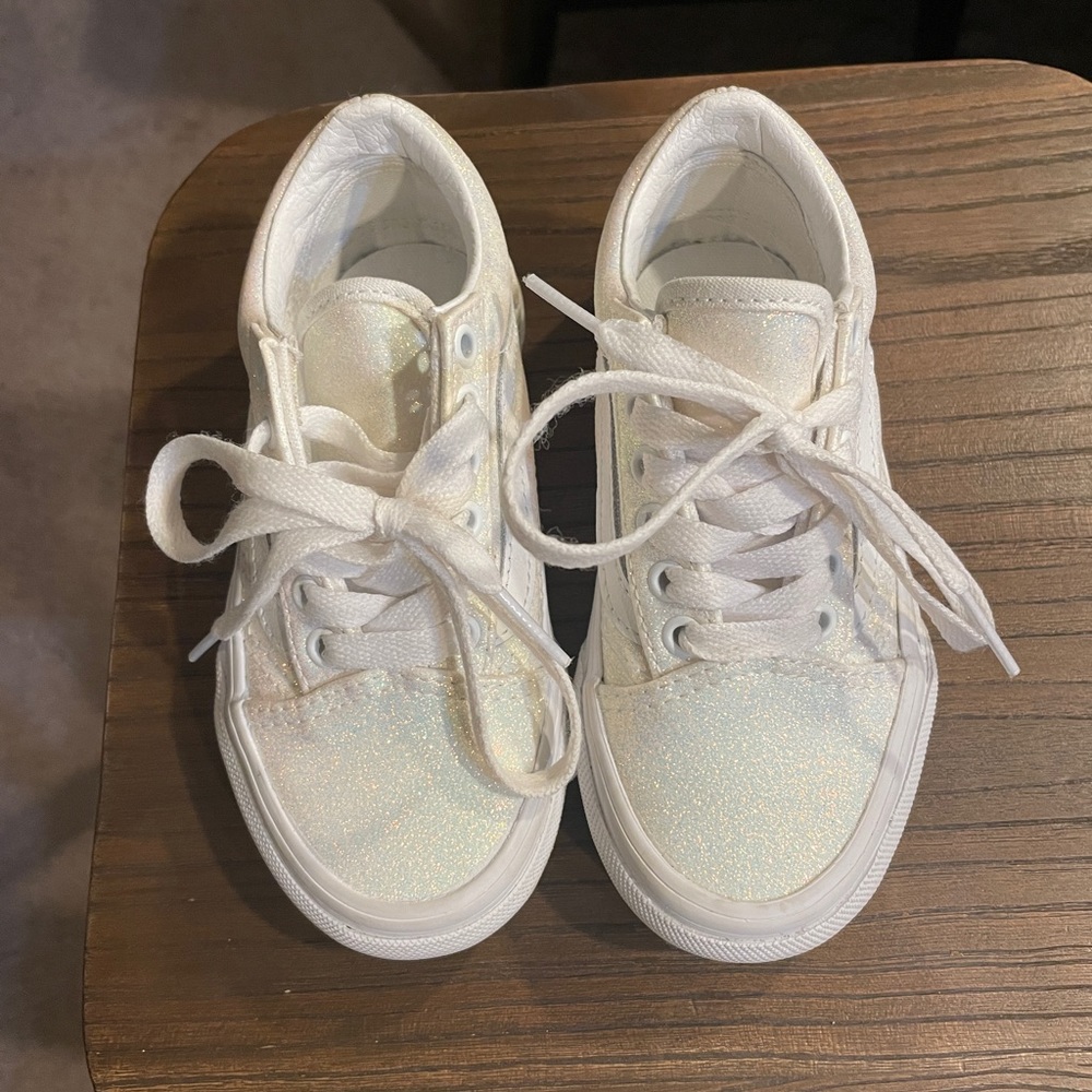 Little girl Vans